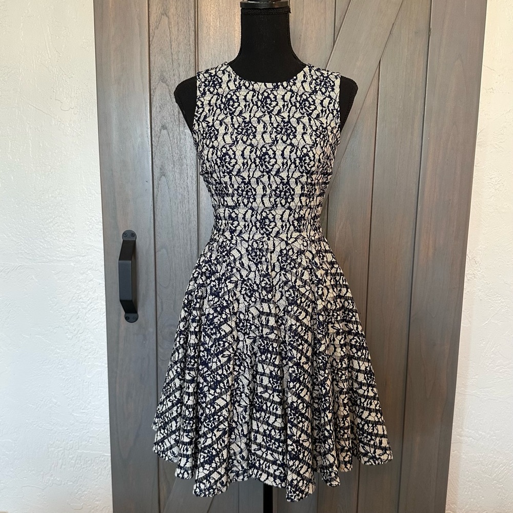 Maison Jules Women’s Blue Lace Floral/Beige Sleeveless Fit & Flare Dress
